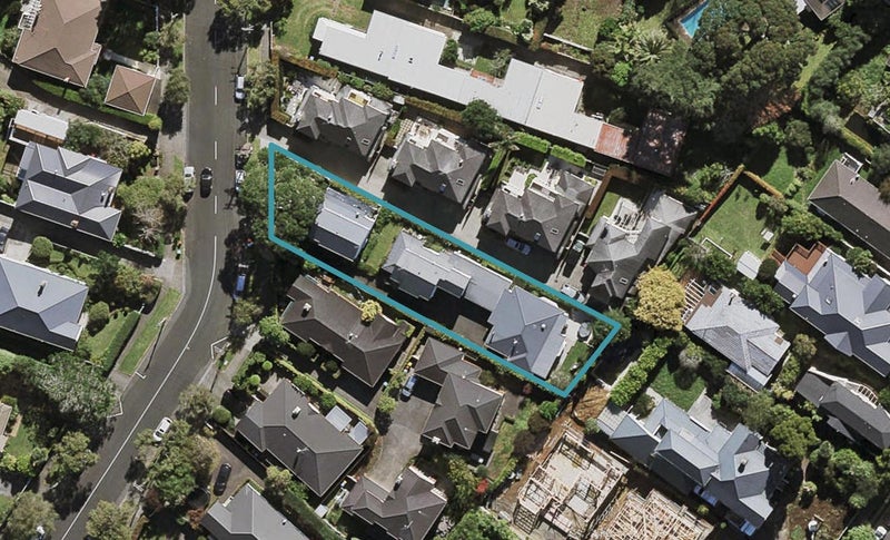 2/32 Armadale Road, Remuera, Auckland - Carousel 1