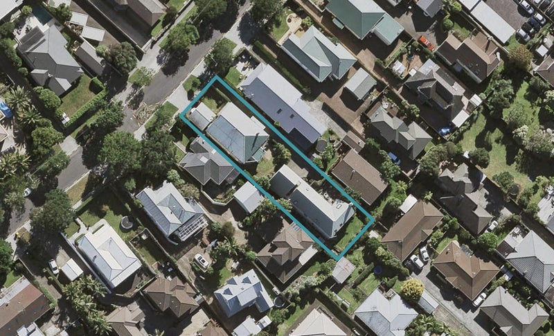 14B Puriri Avenue, Greenlane, Auckland - Carousel 1