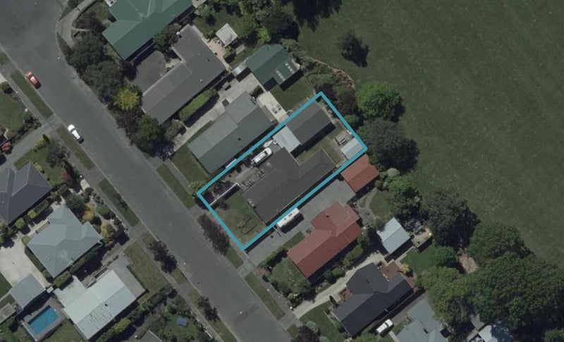 129 Warren Crescent, Hillmorton, Christchurch - Carousel 1