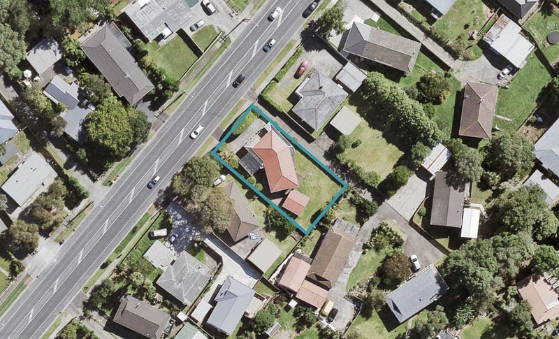 48 Forest Hill Road, Henderson, Auckland - Carousel 1