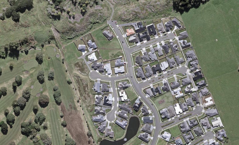 2 Pebble Beach Court, Waiwhakaiho, New Plymouth - Carousel 1