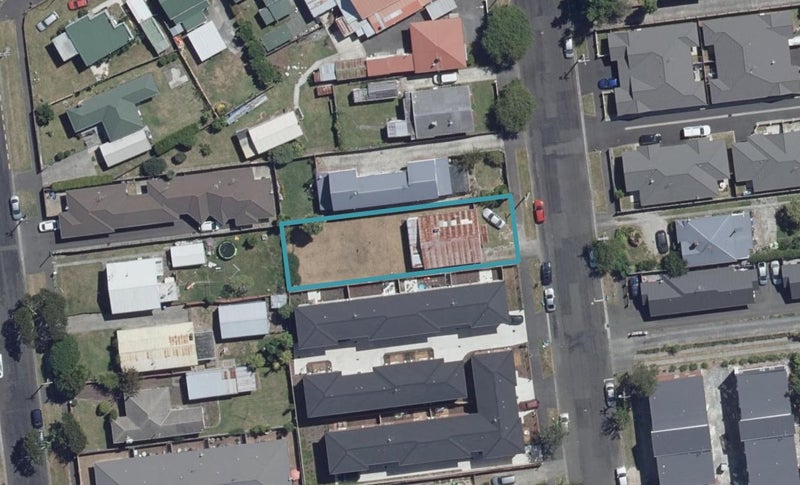 6 Lyon Street, Frankton, Hamilton - Carousel 1