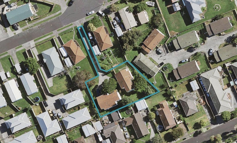 1/31 Oratu Place, Manurewa, Auckland - Carousel 1