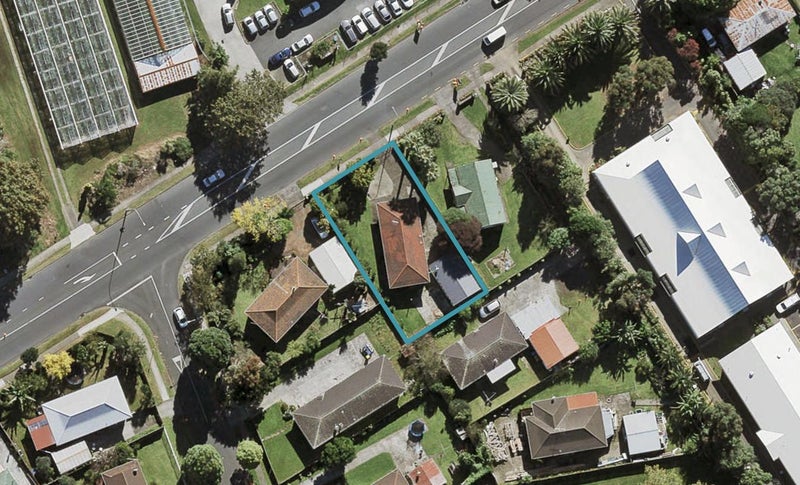 33 Favona Road, Favona, Auckland - Carousel 1