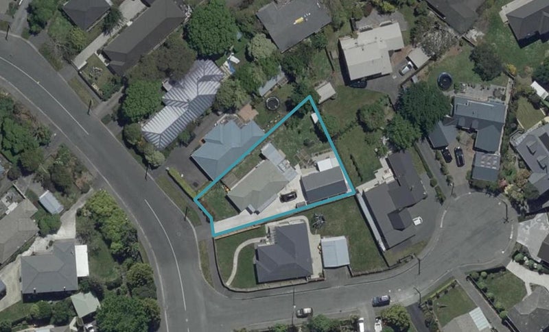 78 Brookside Terrace, Bryndwr, Christchurch - Carousel 1