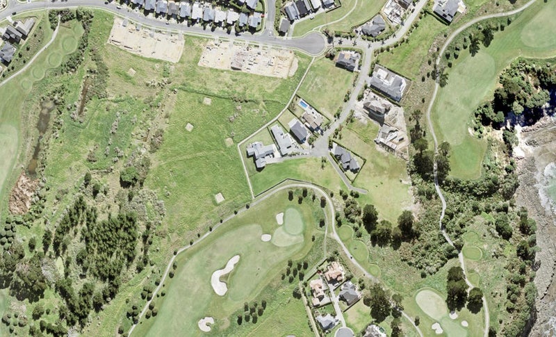 18 Palm View Terrace, Gulf Harbour, Whangaparāoa - Carousel 1