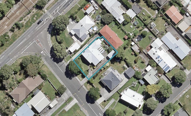 3 Guthrie Street, Waterloo, Lower Hutt - Carousel 1
