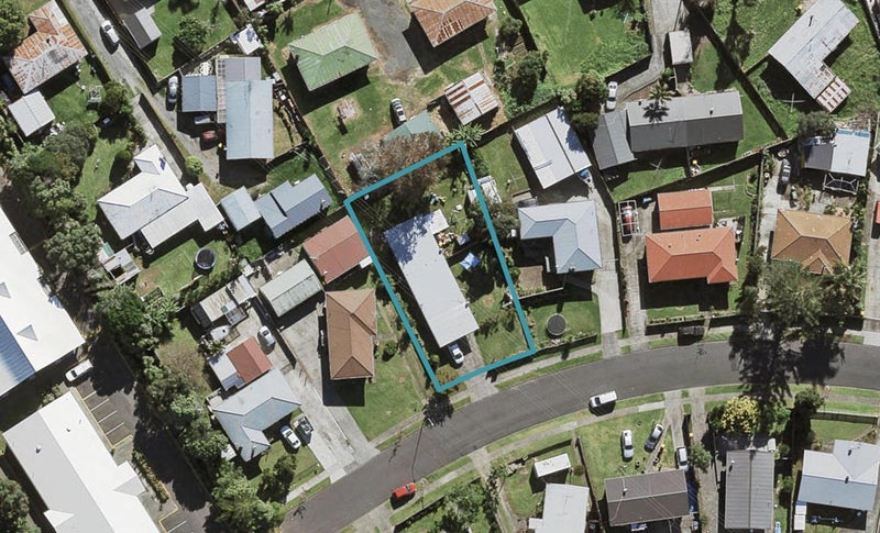 2/17 Quennell Avenue, Favona, Auckland - Carousel 1