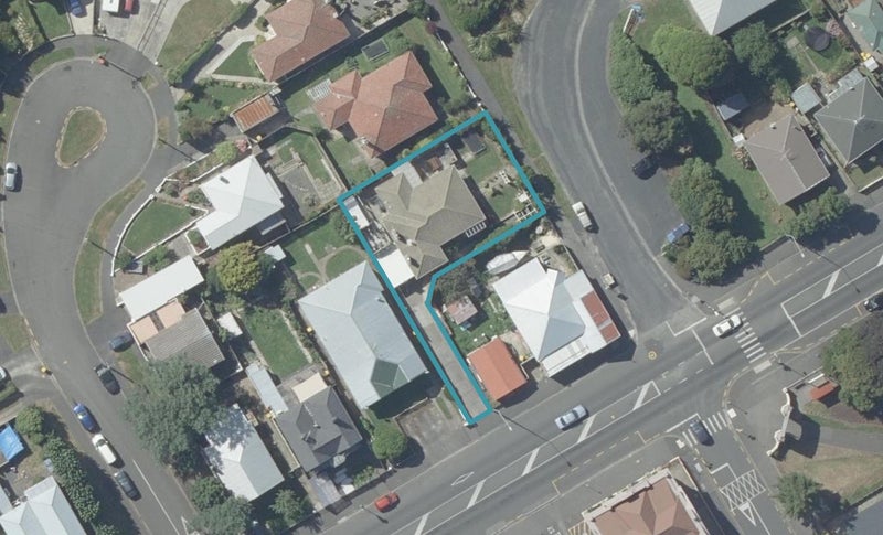 238 South Road, Caversham, Dunedin - Carousel 1