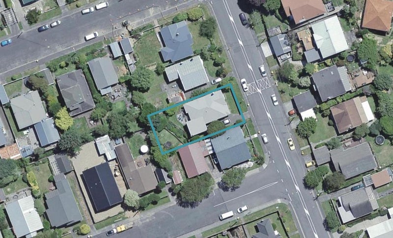 11 Marshall Street, Karori, Wellington - Carousel 1