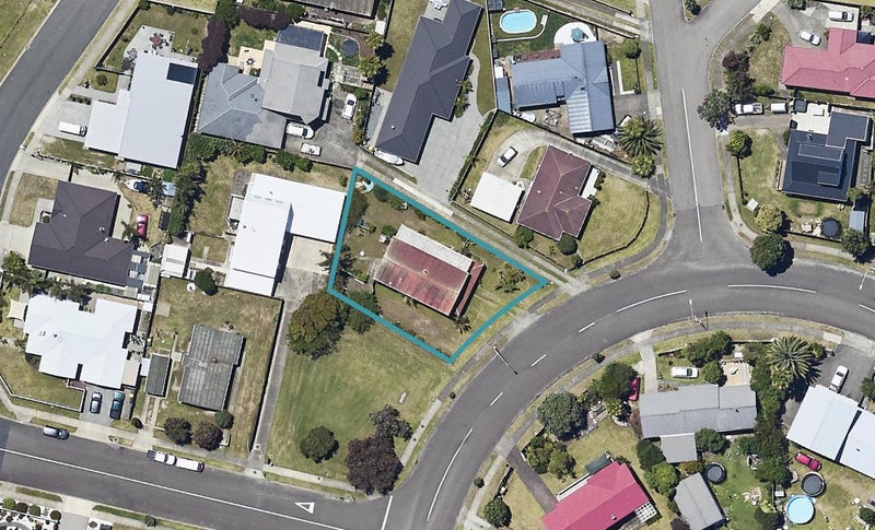 40 Fishermans Drive, Coastlands, Whakatane - Carousel 1