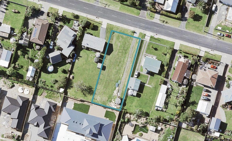 34 Karaka Road, Beachlands, Auckland - Carousel 1