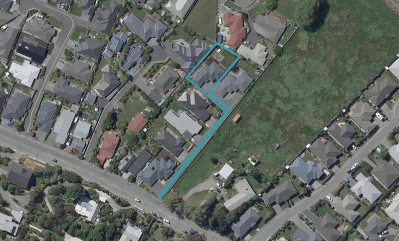 5 Cordelia Lane, Heathcote Valley, Christchurch - Carousel 1