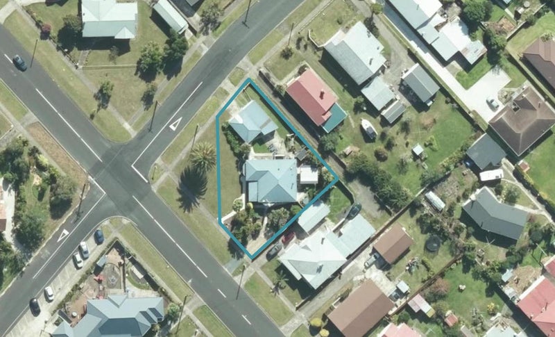 37 Parore Street, Dargaville - Carousel 1