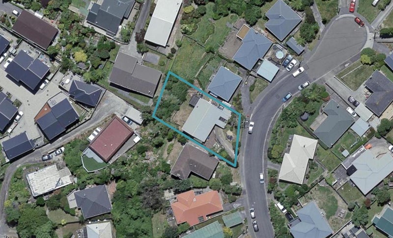 41 Turville Crescent, Newlands, Wellington - Carousel 1
