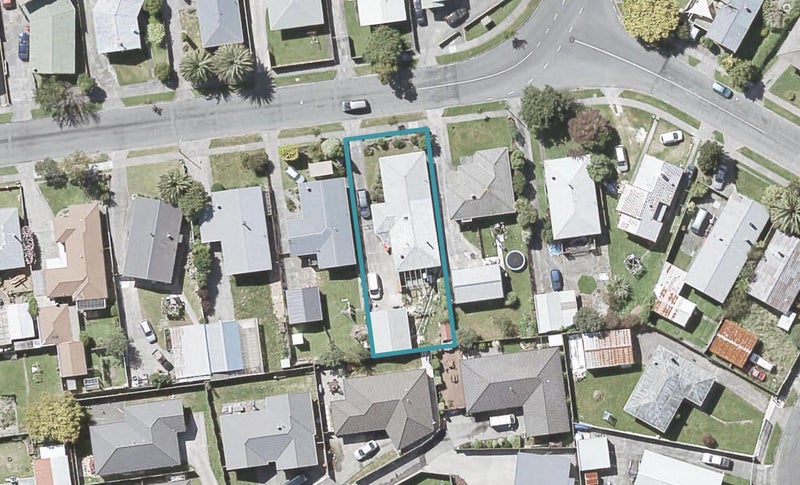 14 Pencarrow Crescent, Wainuiomata, Lower Hutt - Carousel 1