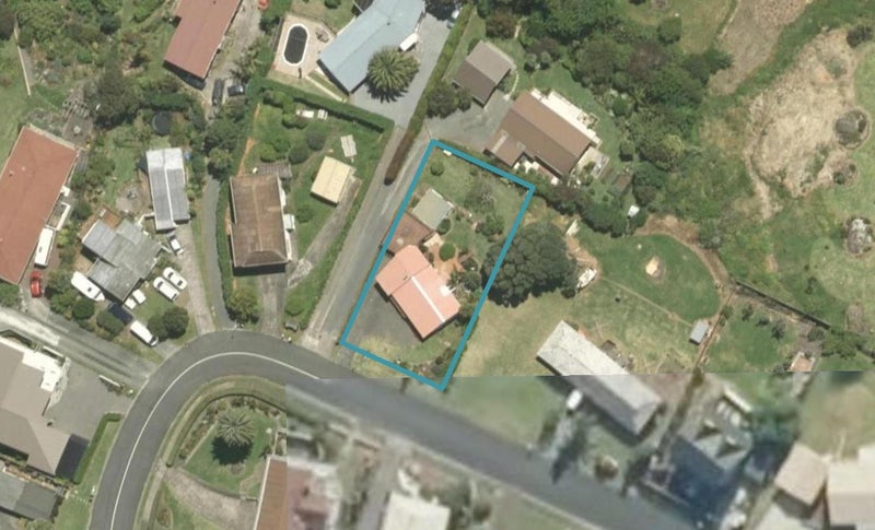 12 Norfolk Avenue, Whangarei - Carousel 1