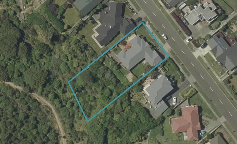 75 Cashmere Drive, Fitzherbert, Palmerston North - Carousel 1