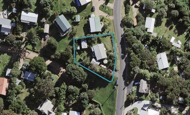 4A Whakarite Road, Ostend, Waiheke Island - Carousel 1