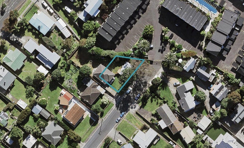 22 Norrie Avenue, Mount Albert, Auckland - Carousel 1