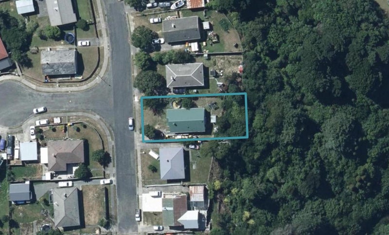 23 Sasanof View, Ascot Park, Porirua - Carousel 1
