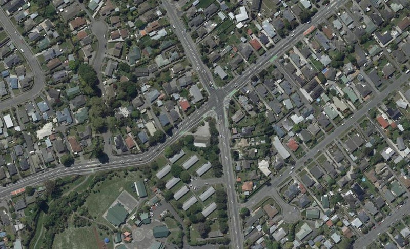 7/2 Sparks Road, Somerfield, Christchurch - Carousel 1