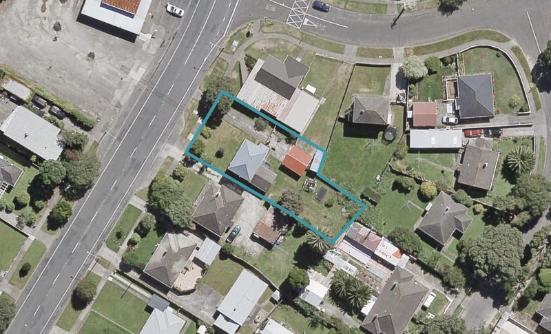 1334 High Street, Taita, Lower Hutt - Carousel 1
