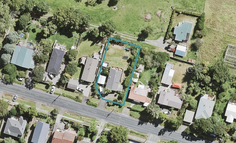 63 Mcentee Road, Waitakere, Auckland - Carousel 1