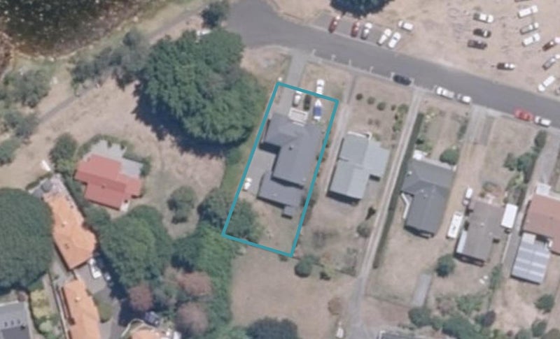 12 Mapou Road, Rainbow Point, Taupo - Carousel 1
