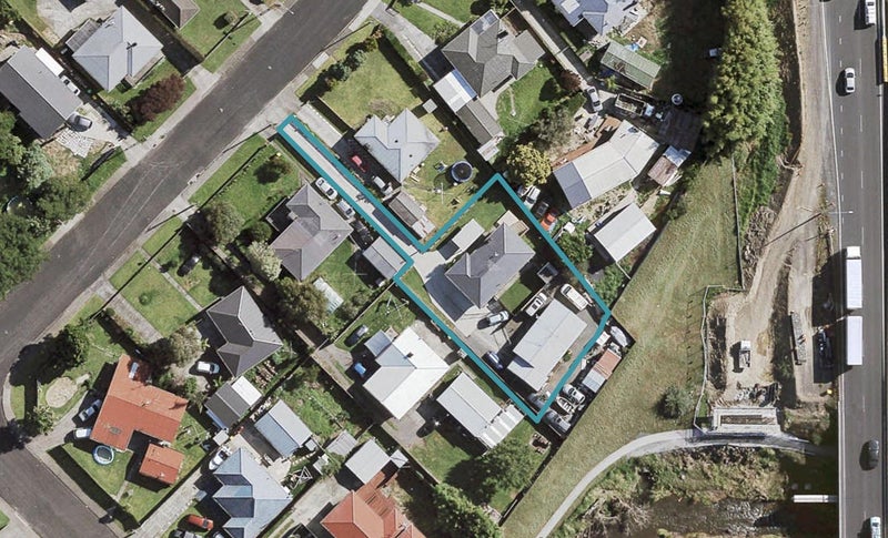1/62 Greenmeadows Avenue, Manurewa East, Auckland - Carousel 1