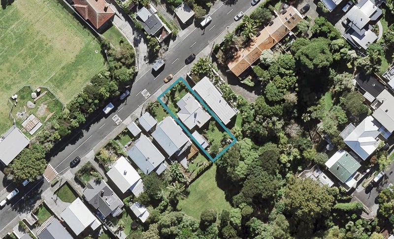 34 Larchwood Avenue, Westmere, Auckland - Carousel 1
