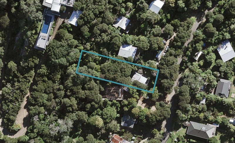 130 Fairview Crescent, Omiha, Waiheke Island - Carousel 1
