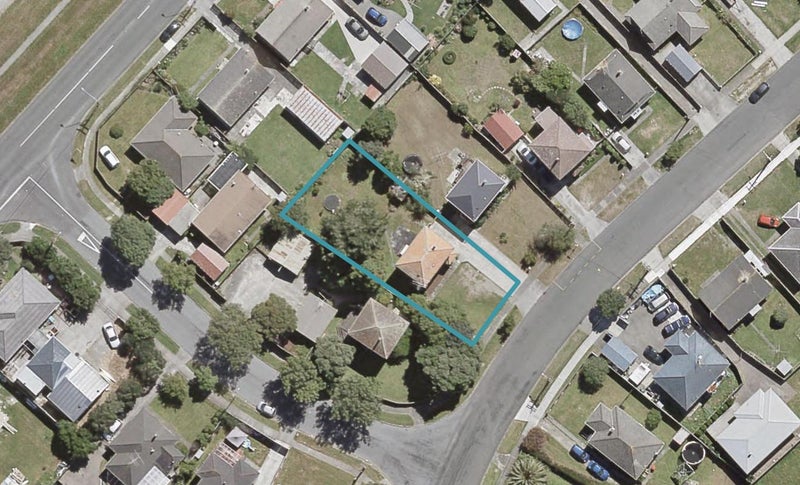 99 Reynolds Street, Taita, Lower Hutt - Carousel 1