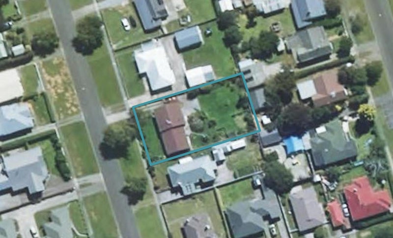16 Portia Street, Stratford - Carousel 1