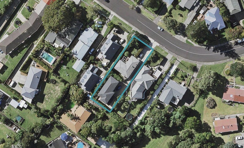 2/25 Creamer Avenue, Belmont, Auckland - Carousel 1