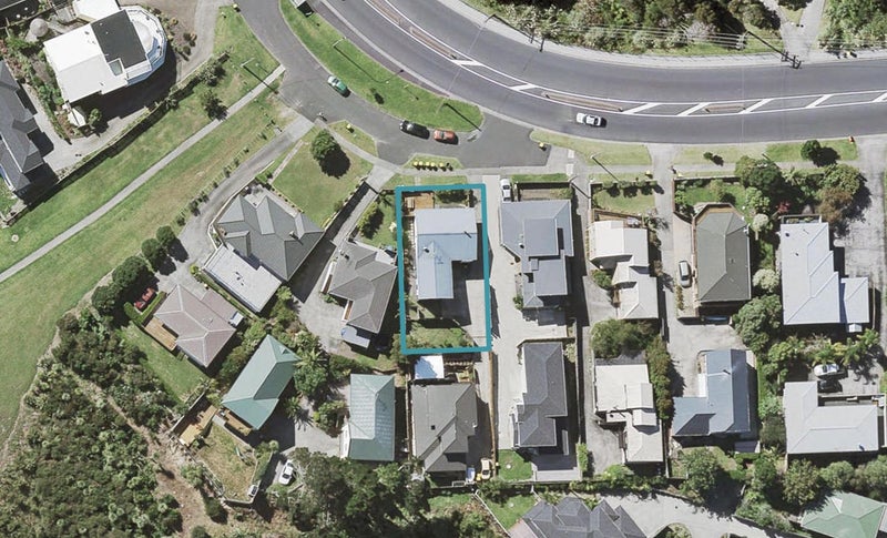 724 East Coast Road, Pinehill, Auckland - Carousel 1