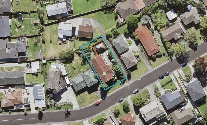 16 Jenelin Road, Glendene, Auckland - Carousel 1