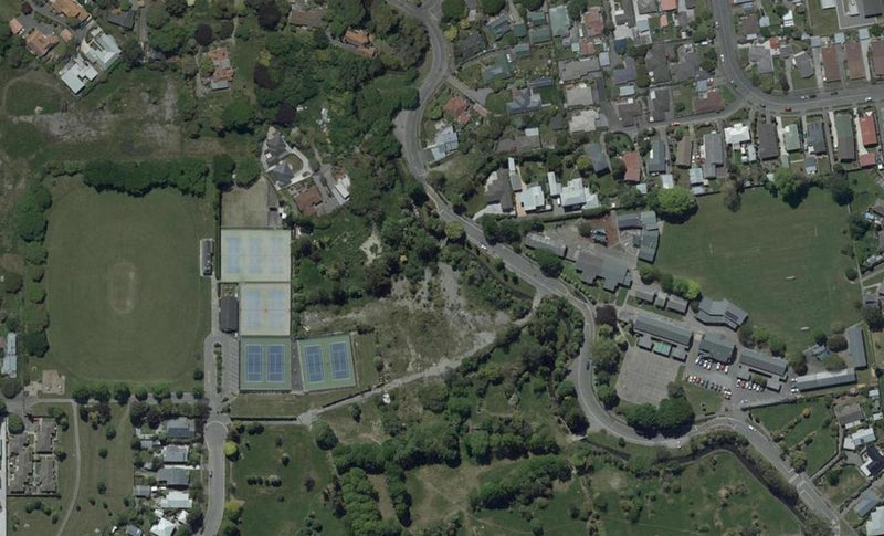 1/2 Matata Place, Dallington, Christchurch - Carousel 1
