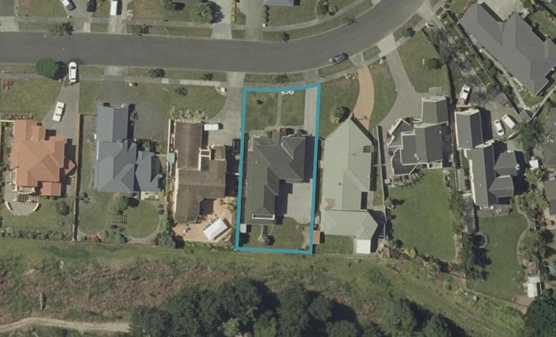 41 Royal Oak Drive, Kelvin Grove, Palmerston North - Carousel 1