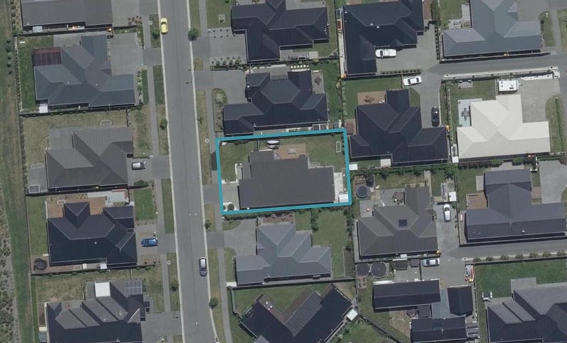 24 Te Whenu Crescent, Marshland, Christchurch - Carousel 1