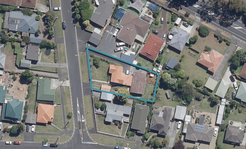 1/4 Daisy Street, Claudelands, Hamilton - Carousel 1