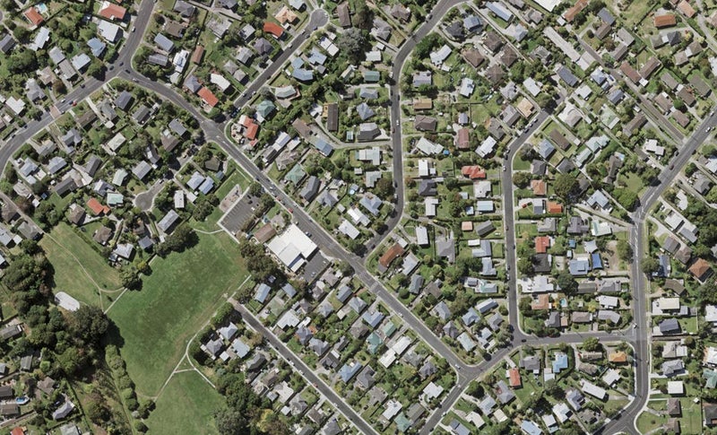 4B Lyford Crescent, Sunnynook, Auckland - Carousel 1