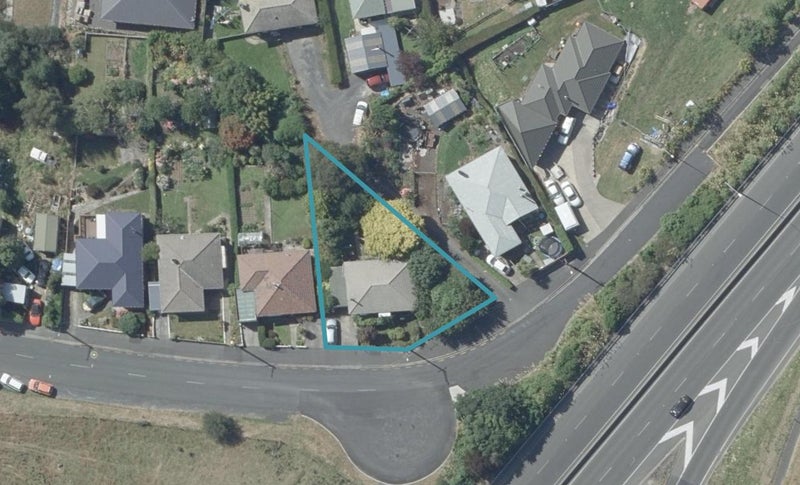 32 Short Street, Burnside, Dunedin - Carousel 1
