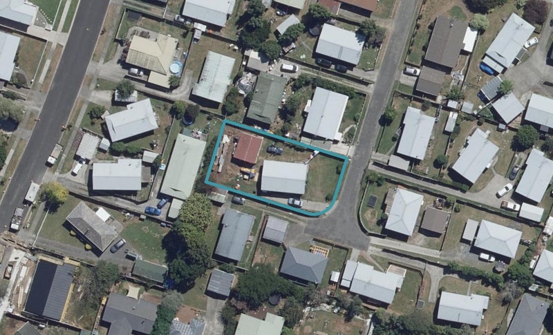 379 Kahikatea Drive, Dinsdale, Hamilton - Carousel 1