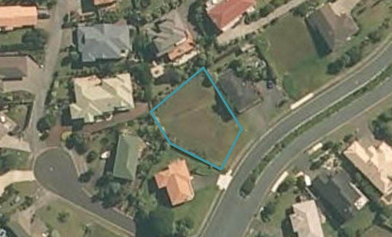 27 Savoy Road, Orewa, Orewa - Carousel 1