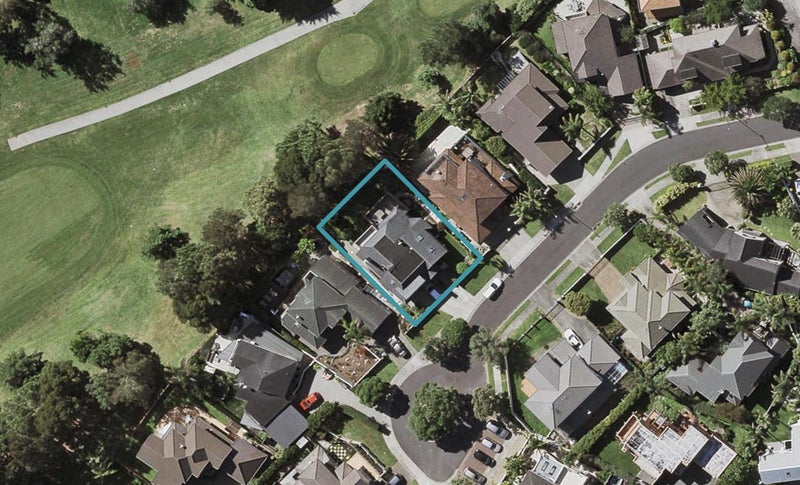 26 Allen Johnston Place, Saint Johns, Auckland - Carousel 1