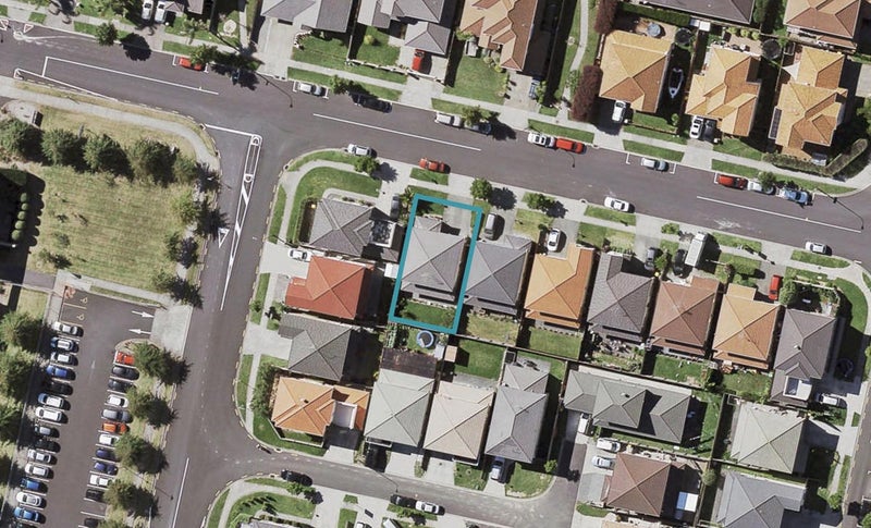 25 Baverstock Road, Flat Bush, Auckland - Carousel 1