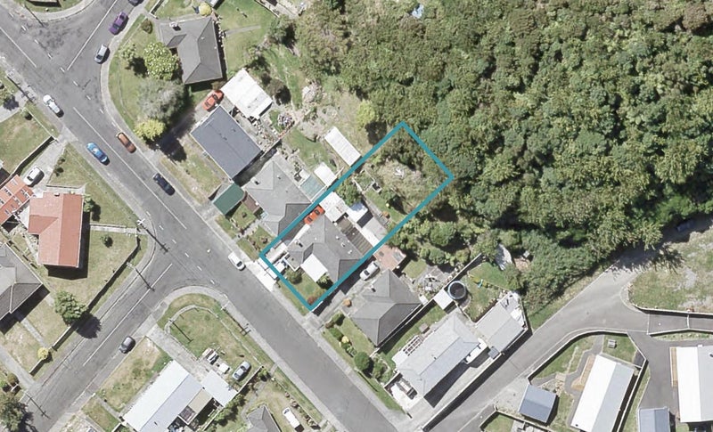 33 Castlerea Street, Wainuiomata, Lower Hutt - Carousel 1
