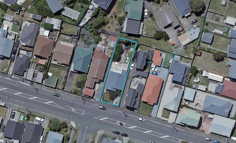 19 Caledonia Street, Miramar, Wellington - Carousel 1