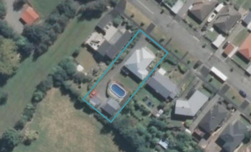 17 Brenda Street, Kensington, Timaru - Carousel 1